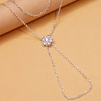 Loovay Floréa Handketting, Bloemdetail met Zirkonia