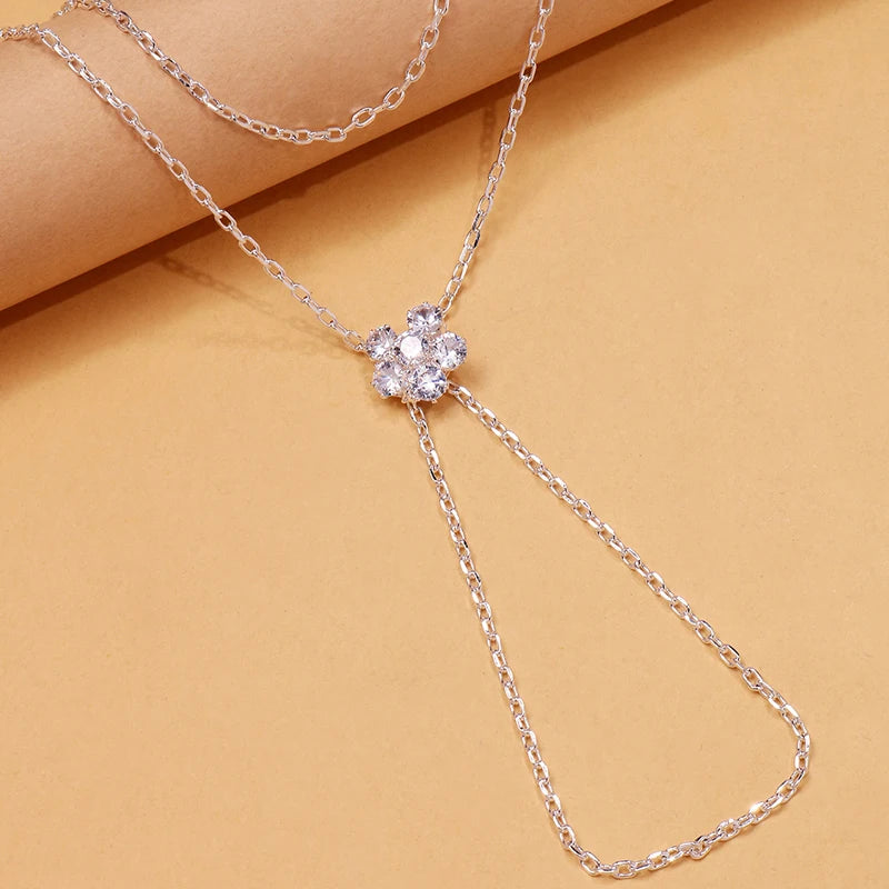 Loovay Floréa Handketting, Bloemdetail met Zirkonia