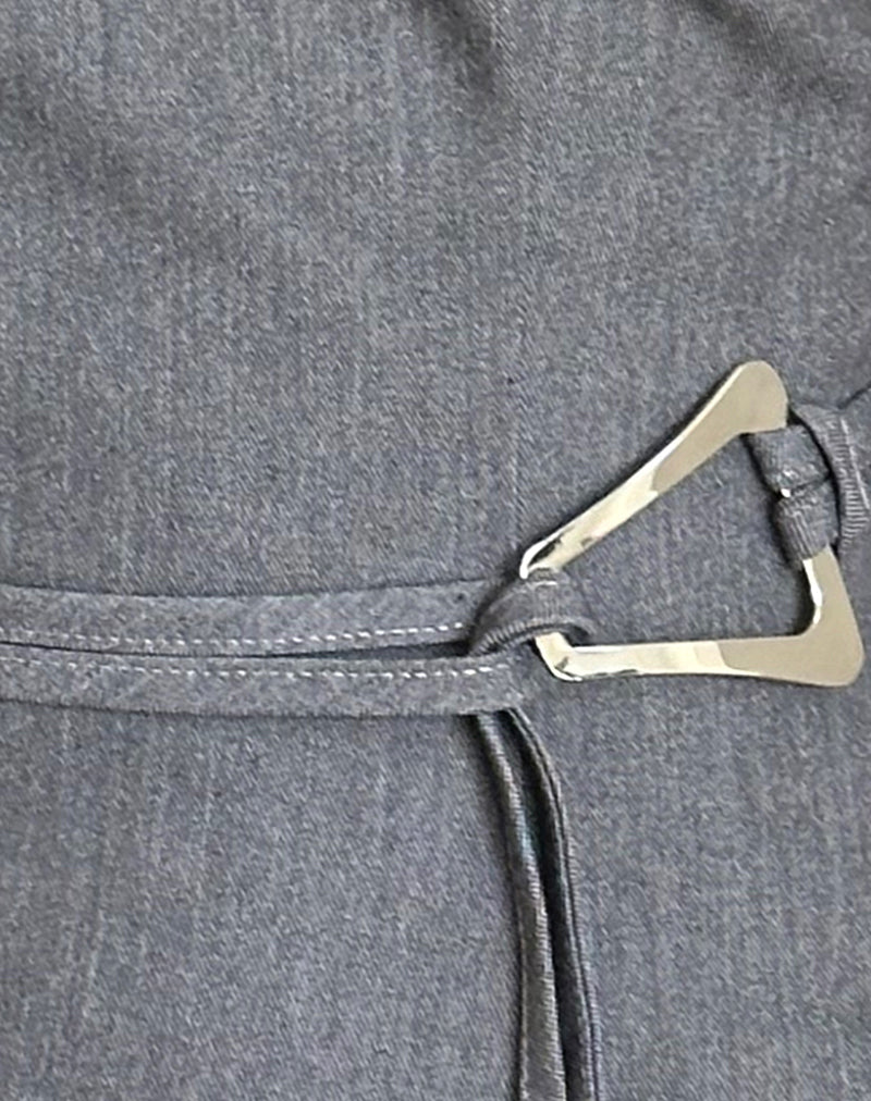 Loovay Imaria Top, One Shoulder Gespdetail
