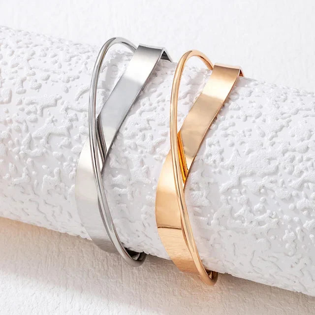 Loovay Janora Armband, Kruis Detail