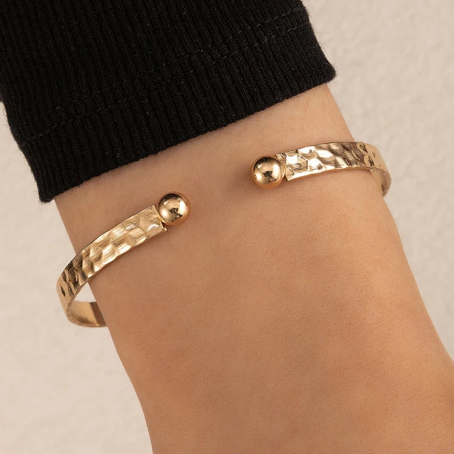 Loovay Janora Armband, Kruis Detail