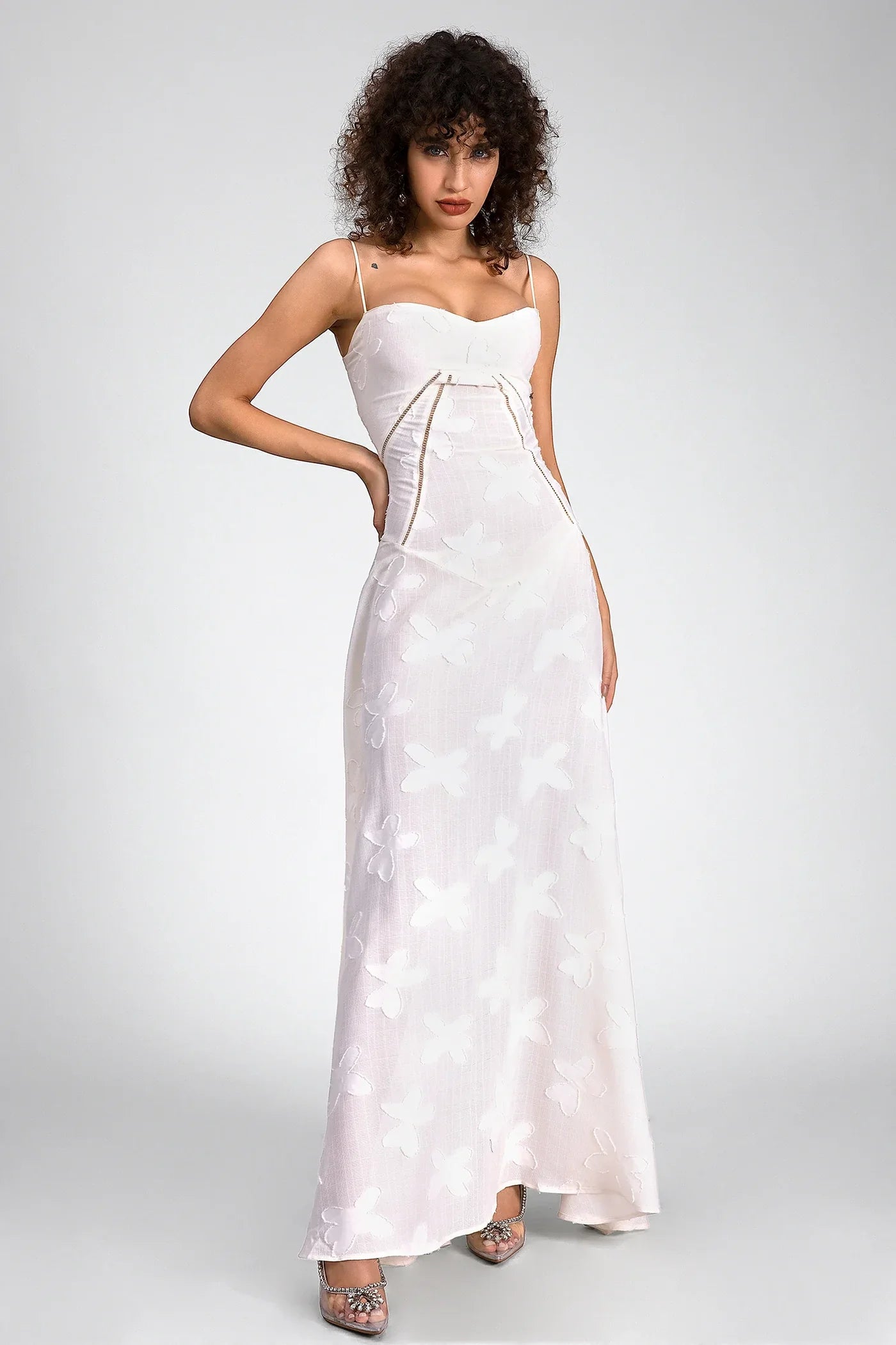 Loovay Papillon, Witte Maxi Jurk met Vlinderdetails