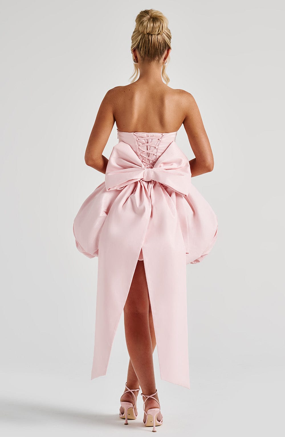 Loovay Mirelle Strapless Mini Jurk met Strik