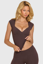 Loovay Mirelle, Modal Top met Diepe Halslijn