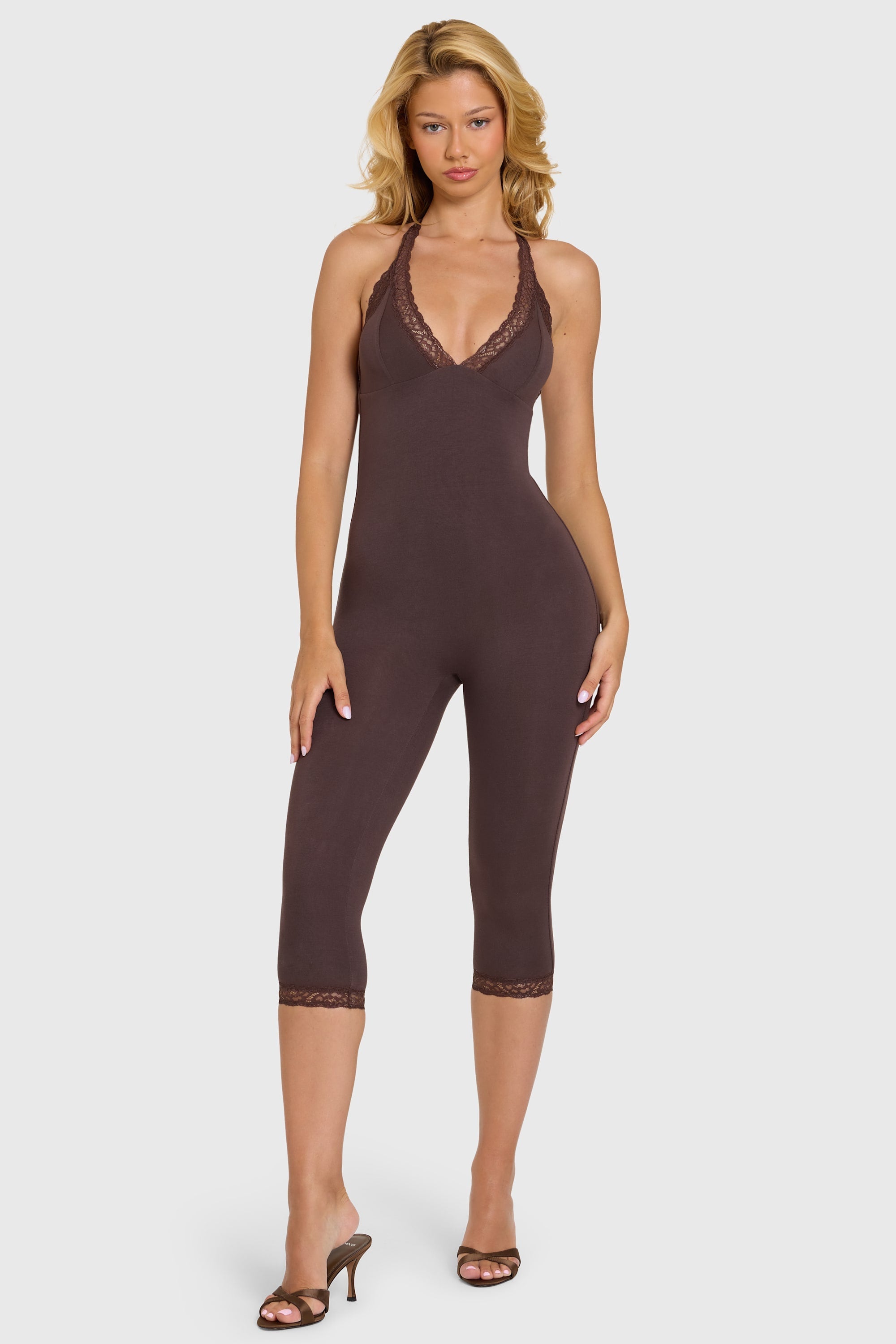 Loovay Cassia, Capri Jumpsuit met Kant