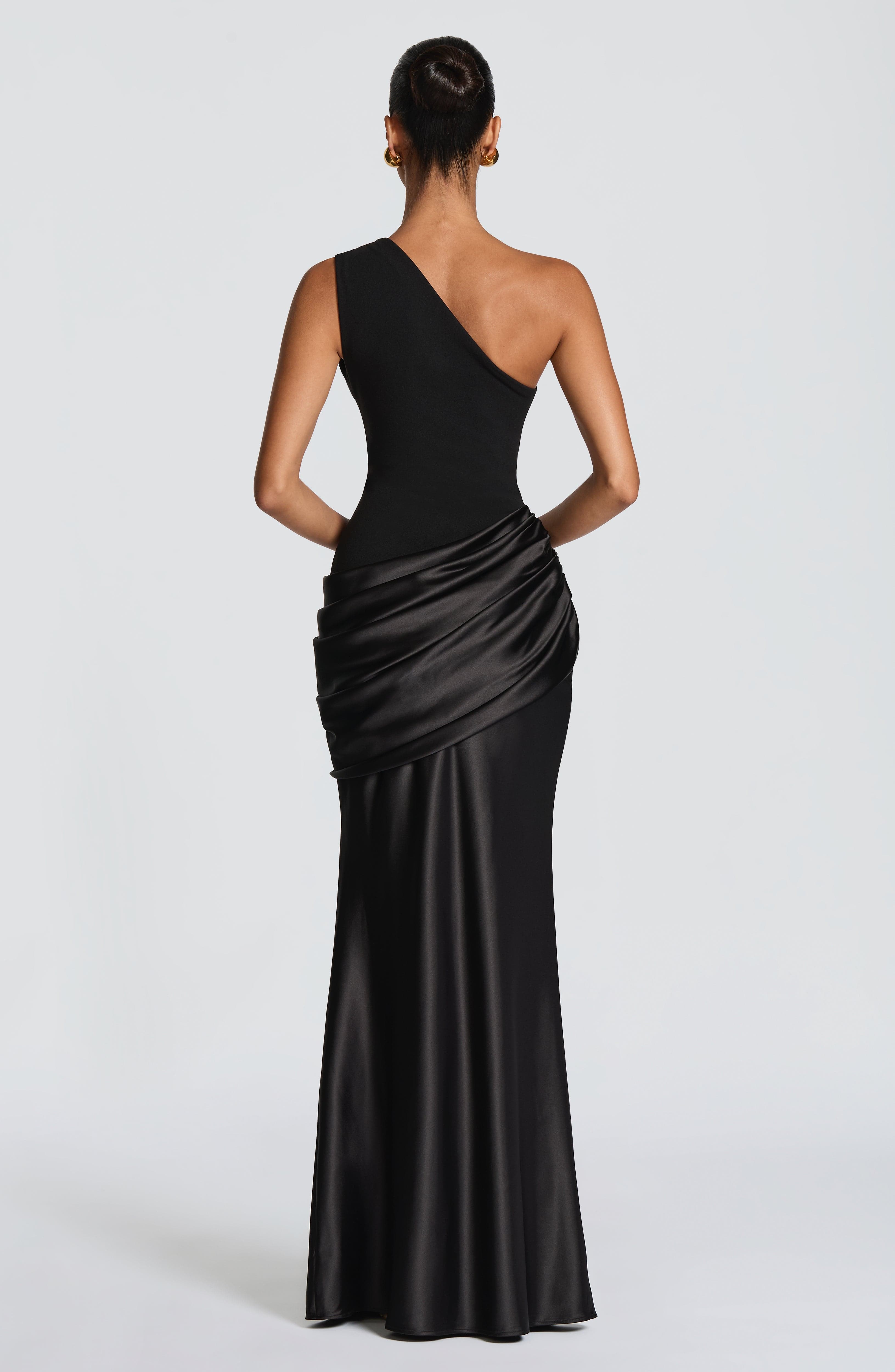Loovay Abrielle Jurk, One Shoulder Maxi Design