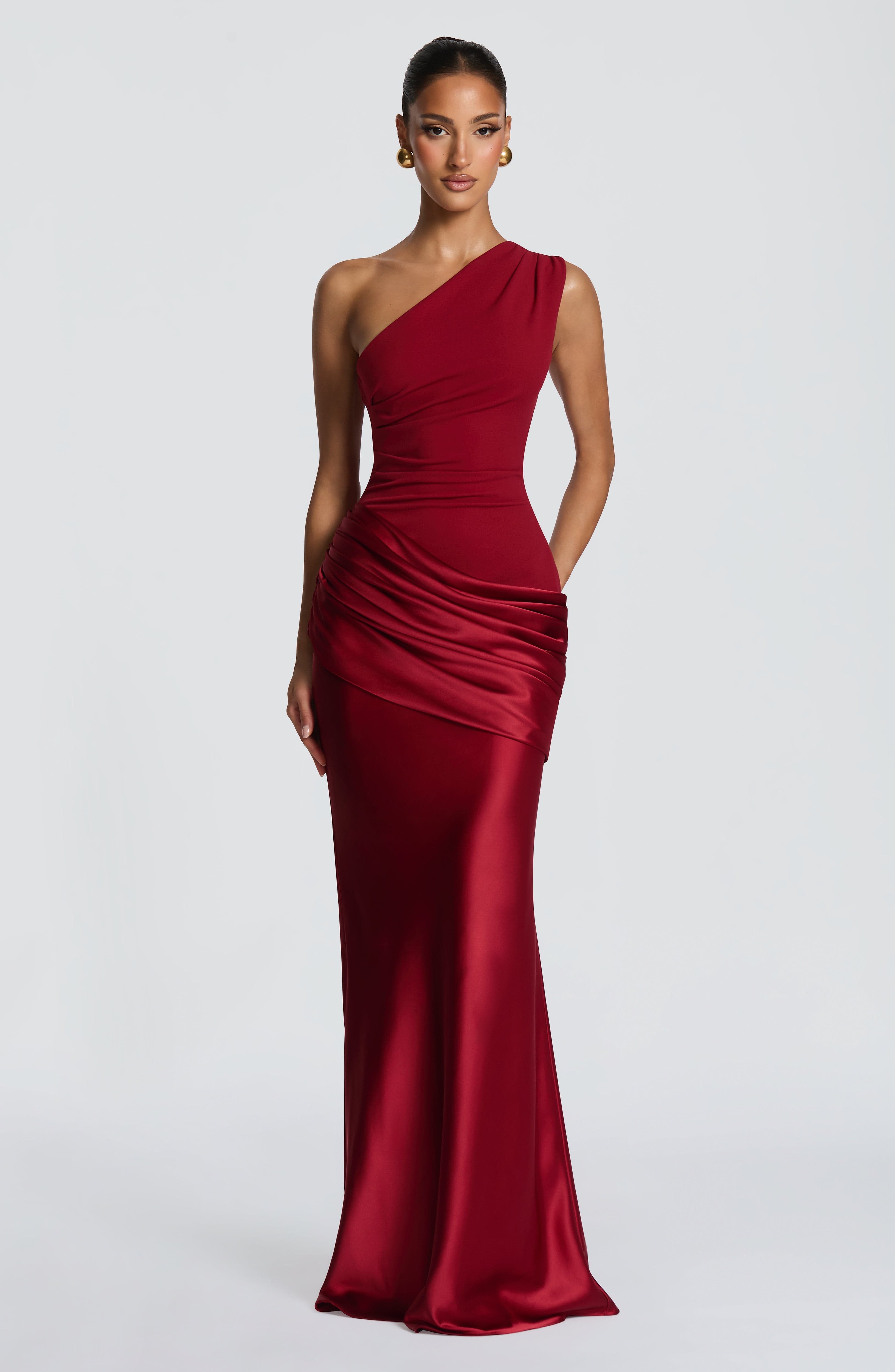 Loovay Abrielle Jurk, One Shoulder Maxi Design
