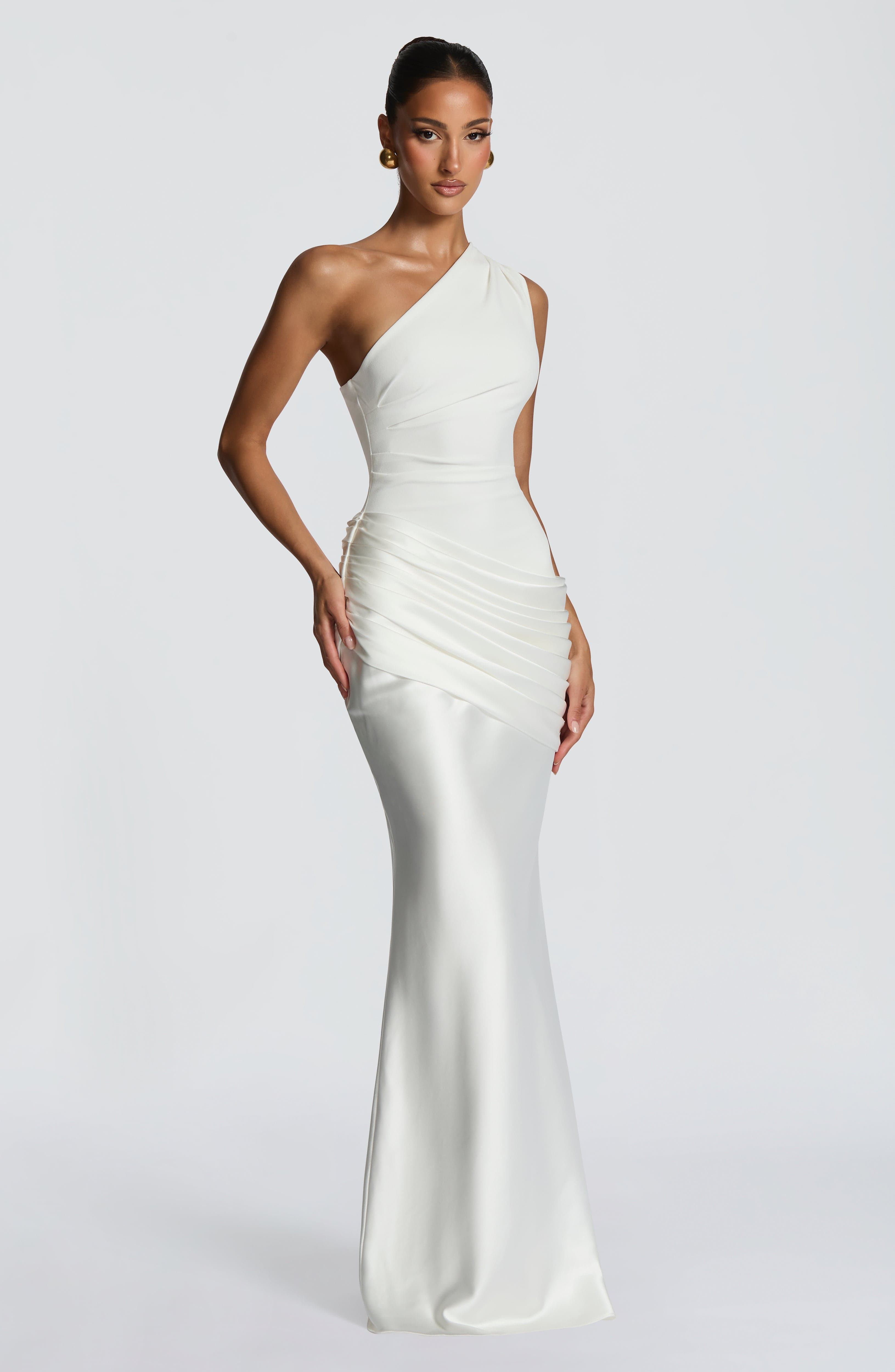 Loovay Abrielle Jurk, One Shoulder Maxi Design