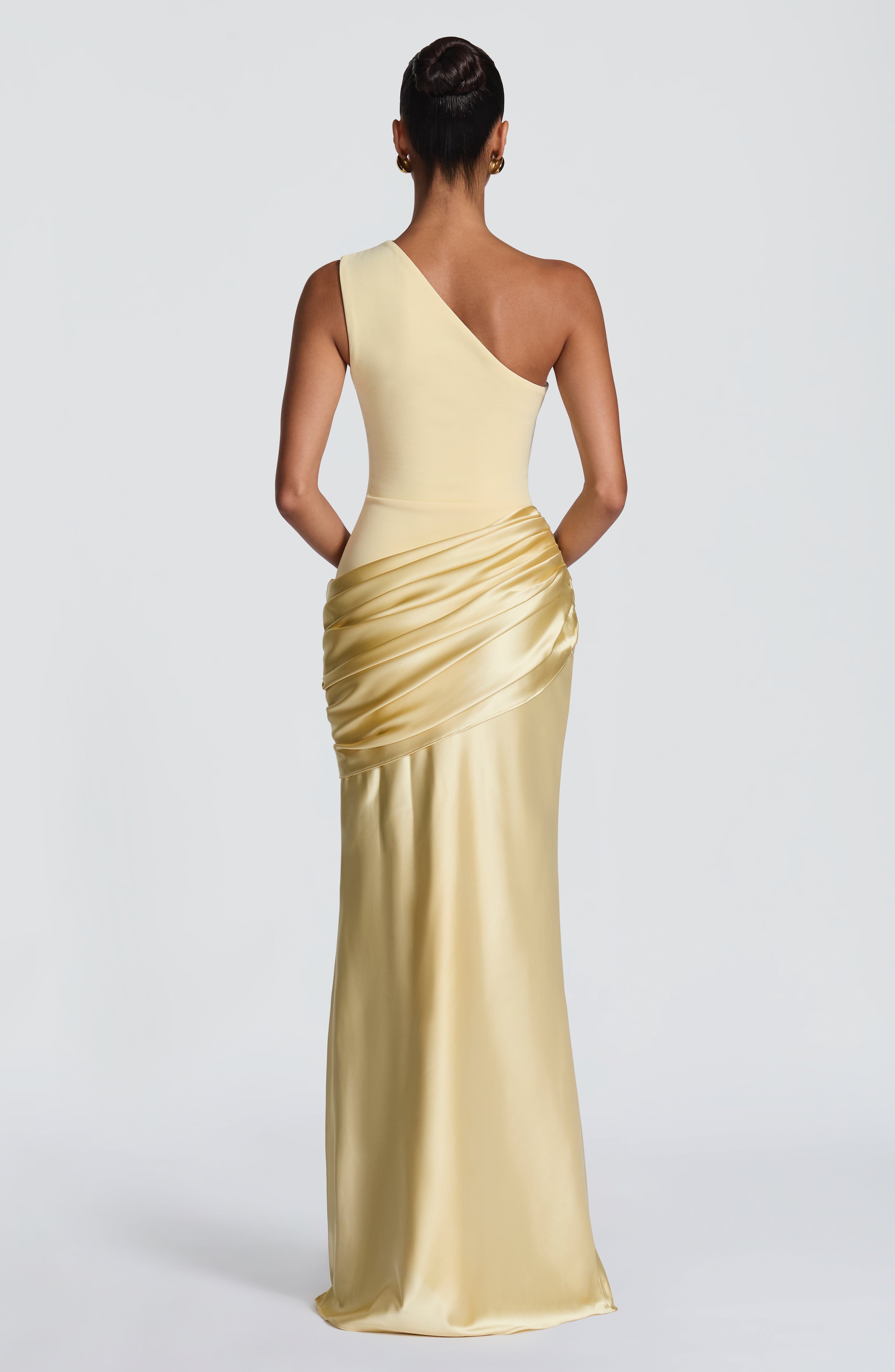 Loovay Abrielle Jurk, One Shoulder Maxi Design