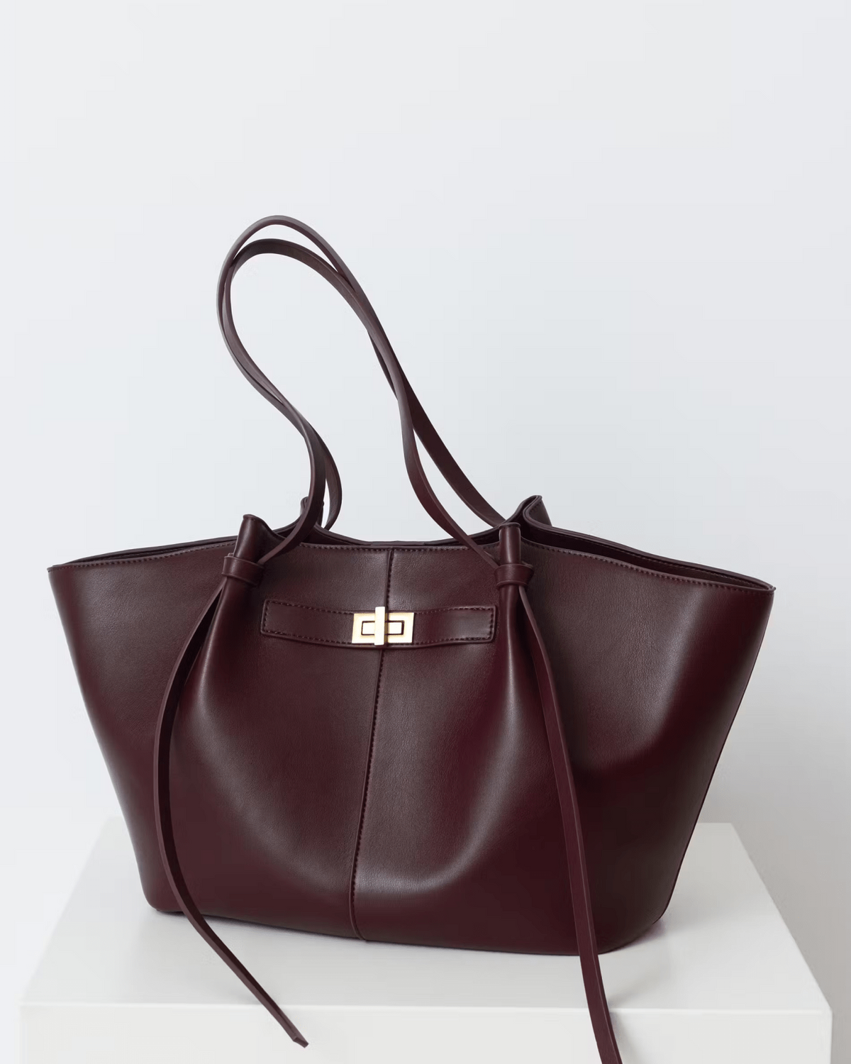 Loovay Courbelle Shopper met Gebogen Silhouet