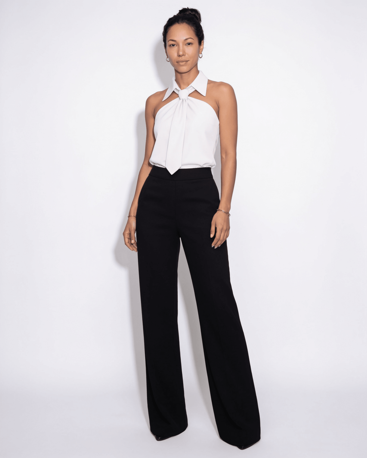 Loovay Serelle Blouse, Haltertop met Kraag en Strik