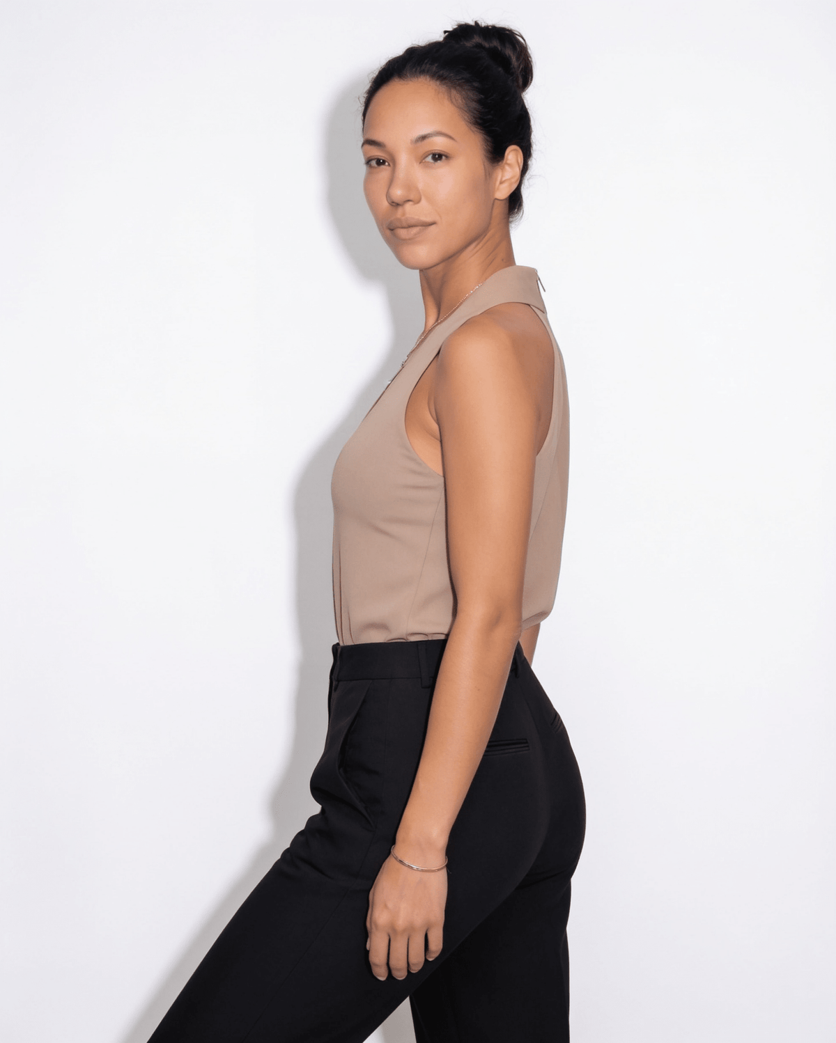 Loovay Serelle Blouse, Haltertop met Kraag en Strik